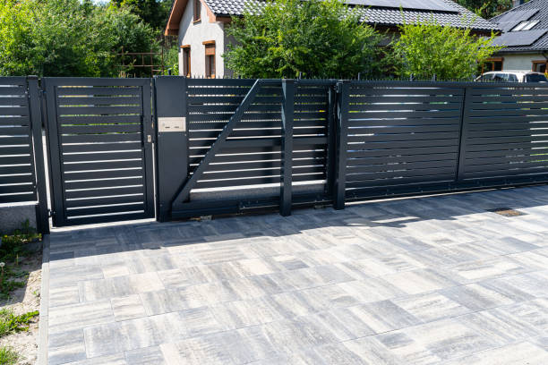 Best Affordable Driveway Paving  in Yellville, AR